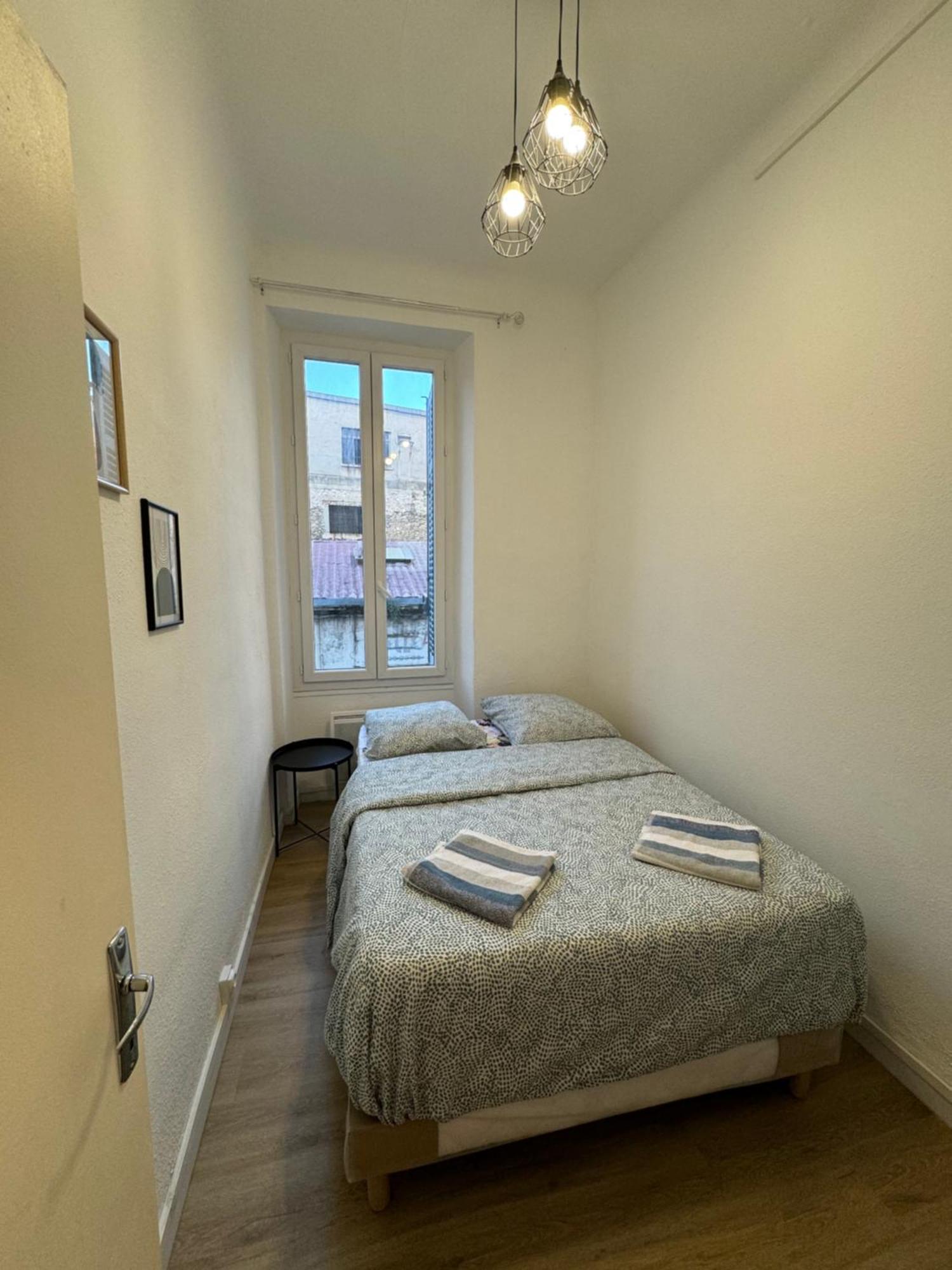 Centre T2 Joliette Apartment